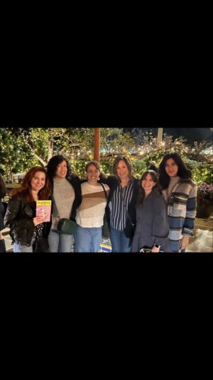 Laura Niemi Instagram - A few months back I hosted a reading of one of the funniest plays I’ve read in a long time (🙌🏻 @selinafillinger ) . I enlisted my brilliant comedy ladies @thetarajoshi @misssarahutterback @solshine787 @sharononscreen @sigiravet @tbabygold so we could bring it to life over lunch (and selfishly to laugh 😂 for two hours). We are in a profession that cannot be done alone so we commune (and sometimes snacks are involved 🥗). Creative community at its best. 

So when I say that last nights performance of #potustheplay was filled with so much joy, it’s an understatement. This time we got to celebrate our ridiculously talented friends and colleagues , @realshannoncochran @therealalexandrabillings @itoaghayere @reallaurenb  @joydonze @janeclevy @ddlovejoy  @celesteden and even get to snack (shout out @cpk in Westwood 🌴 )

You all were remarkable! 👏🏻👏🏻👏🏻👏🏻👏🏻👏🏻👏🏻

Let’s keep roaring my ladies!