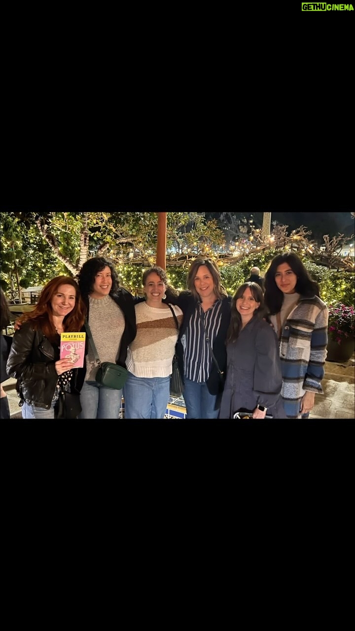 Laura Niemi - 3 Likes - A few months back I hosted a reading of one of the funniest plays I’ve read in a long time (🙌🏻 @selinafillinger ) . I enlisted my brilliant comedy ladies @thetarajoshi @misssarahutterback @solshine787 @sharononscreen @sigiravet @tbabygold so we could bring it to life over lunch (and selfishly to laugh 😂 for two hours). We are in a profession that cannot be done alone so we commune (and sometimes snacks are involved 🥗). Creative community at its best.
So when I say that last nights performance of #potustheplay was filled with so much joy, it’s an understatement. This time we got to celebrate our ridiculously talented friends and colleagues , @realshannoncochran @therealalexandrabillings @itoaghayere @reallaurenb @joydonze @janeclevy @ddlovejoy @celesteden and even get to snack (shout out @cpk in Westwood 🌴 )
You all were remarkable! 👏🏻👏🏻👏🏻👏🏻👏🏻👏🏻👏🏻
Let’s keep roaring my ladies!