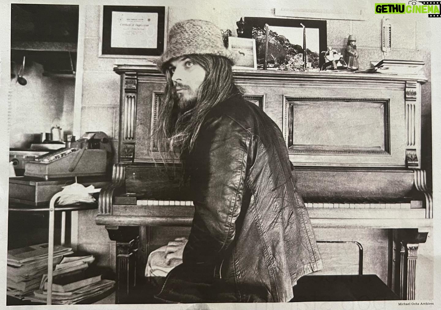Laura Niemi - 3 Likes - On the lookout for a piano like the one pictured here (❤️ Leon Russell). Anything from 1900-1930 (pref a Steinway but not limited to). This is the piano I learned on and would very much like to own again. Let me know if there is anyone with any leads. (DM) Fully planning on playing some ragtime to celebrate this well deserved victory for #WGA. 🎹🍯