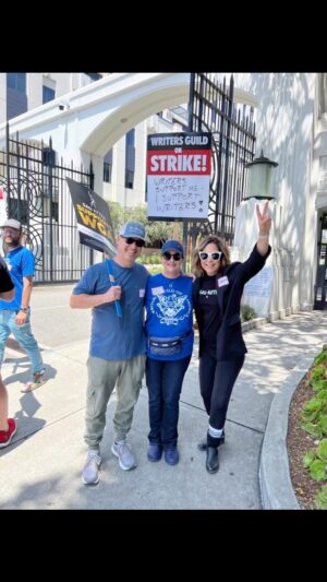 Laura Niemi Instagram - These past few weeks I’ve been out there on the battlefield supporting my brother and sister union #wga Urging all my #sagaftra fellows, if you can, once a week (even if it’s only for an hour or two). DGA & SAG comin up to bat here and change can only happen #unionstrong.  Also, if you haven’t heard the Deadline Strike Talk podcast I urge you to get on it!!!! Thank you Todd and Billy for your succinct play by play. ✊🏻