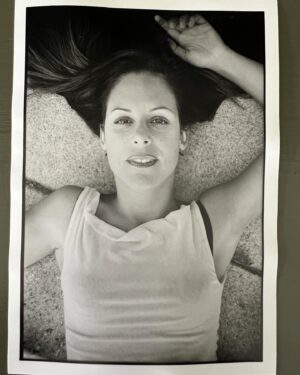Laura Niemi Instagram - #TBT you know, the ol laying on the sidewalk headshot. 🥸📸 @sara__costello 

Oh and also voting YES on the new @sagaftra Theatrical Contract 🙌🏻 We’ve got our eyes on you AI 👀