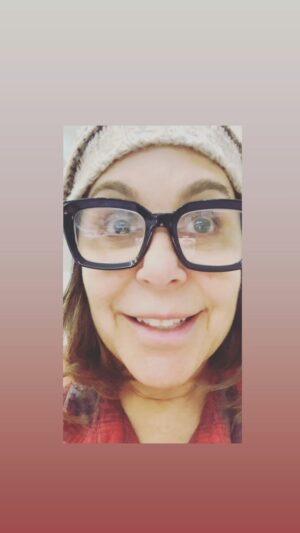 Laura Niemi Instagram - Emotions have been running since last October when we shot this episode. This was my second to last day of shooting tonight’s episode. I think my dry mouth says it all. What a gift I gotten as an actor. Forever grateful to my @nbcthisisus family. ❤️
#thisisusfinalchapter 
.
.
.
@txjoshinla @ryantymensky @thetelseyoffice #danfogelman