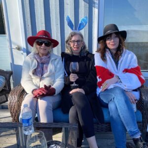 Lauren Hammersley Instagram - Love these Gems by @shaneybuck from last April with my amazing friends Jane and Shirley ❤️❤️❤️