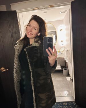 Lauren Hammersley Instagram - So many years later…. Still sporting the jacket @jordanjgavaris wore in our first scene together on @orphanblack 
Think about you every time I wear it , brother!!❤️❤️❤️