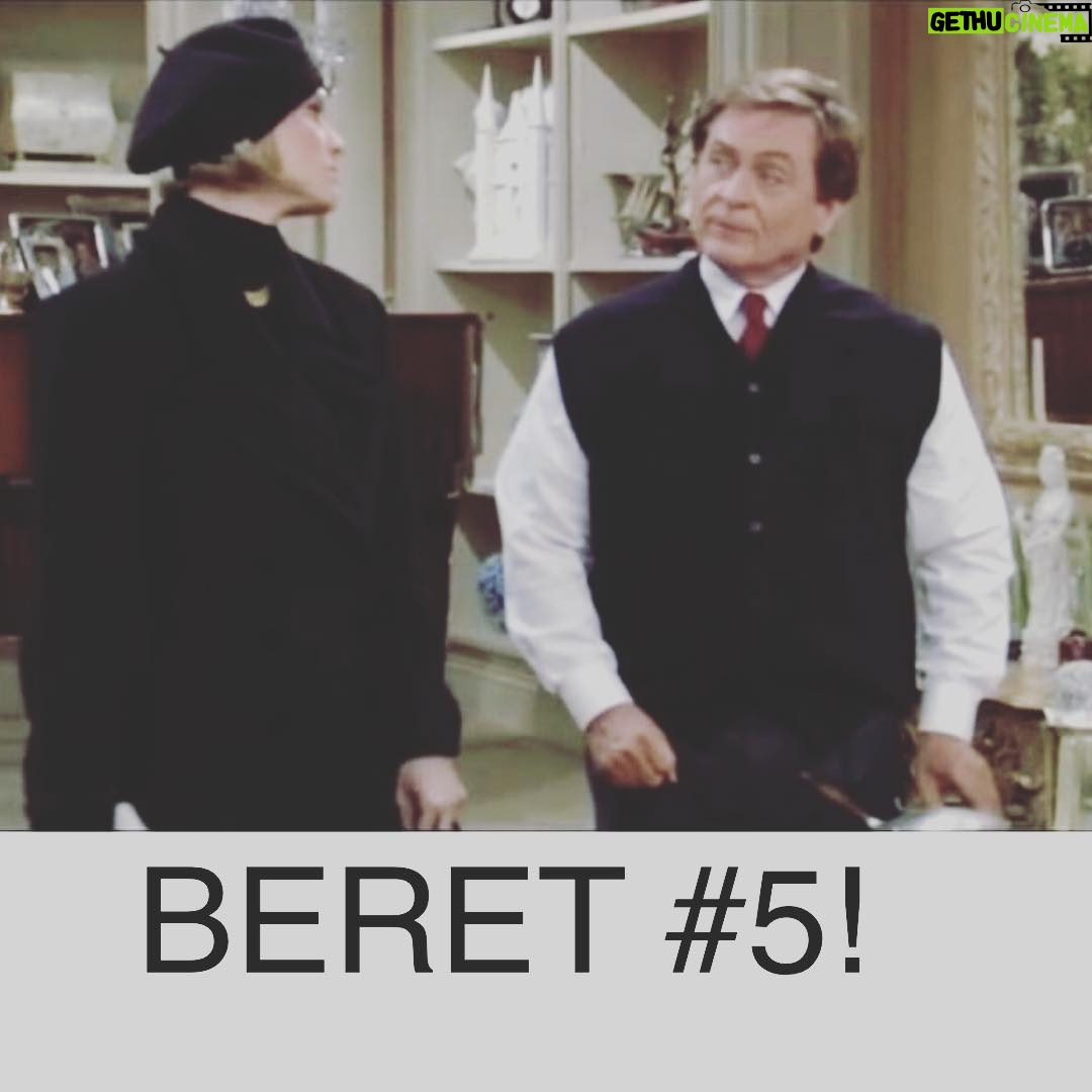 Lauren Lane - 733 Likes - BERET #5!!!!
#officiallaurenlane #officialcharlesshaunessy #officialfrandrescher #thenanny