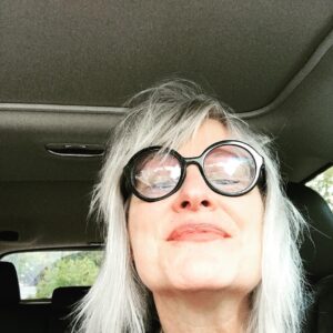 Lauren Lane Instagram - I feel like I should do my lips before I see my accountant. #mathfear