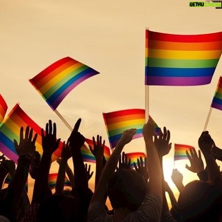 Lauren Lane - 2.6K Likes - GET YER PRIDE ON!!!
