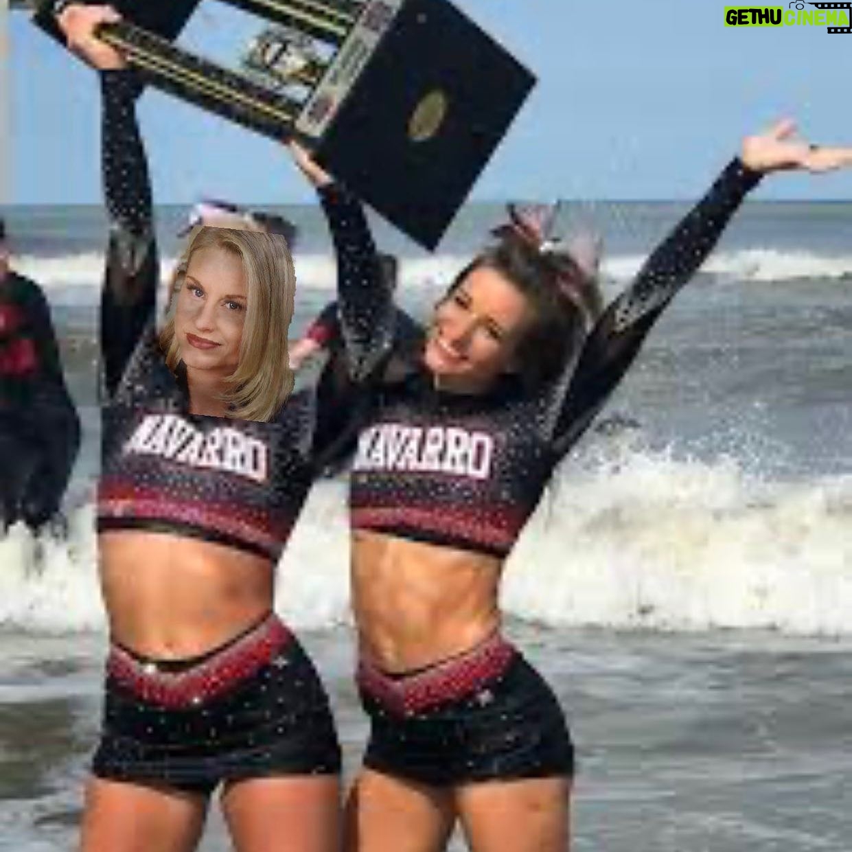 Lauren Lane - 1K Likes - You can’t touch the ocean until......
#navarro #navarrocheer #thenanny #ccbabcock #thenannyreunion