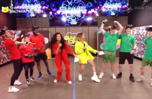 Lauren Layfield Instagram - It’s @bbccin tonight so here’s some throwbacks from last Friday’s Game On! For Children in Need on @bbcthree. Such a good night, getting your favourite celebs and gamers together for one massive live show raising money for good causes. 

Big shout out to the production team - never hosted something with so much tech, it was next level.🤯 And loved working with @vicknhope and @steffanpowell too. 

Catch up on @bbciplayer - still time to donate too✨

📸: @confetti_ict