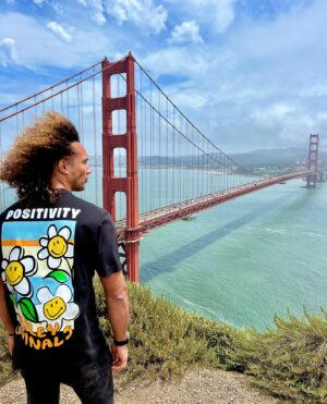 Laurent Maistret Instagram - Bye Bye San Francisco 🌁 

Voilà fin du Voyage pour la Californie ☀️

En 3 mots: Multiculturel, Tolérante et vibrant. C’était super 👌🏽

Un grand merci à @visitcalifornia @onlyinsf et toutes les personnes que j’ai pu rencontrer durant le séjour 🙏🏾

#california #sanfrancisco #collaboration #voyage #travel #goldenbridge