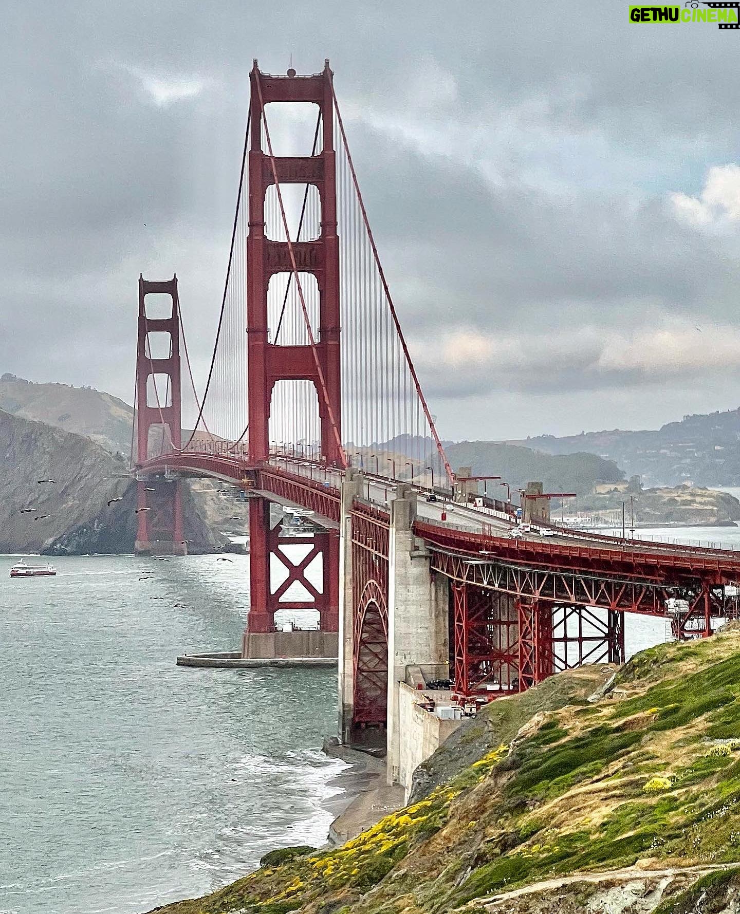 Laurent Maistret - 14.3K Likes - Bye Bye San Francisco 🌁
Voilà fin du Voyage pour la Californie ☀️
En 3 mots: Multiculturel, Tolérante et vibrant. C’était super 👌🏽
Un grand merci à @visitcalifornia @onlyinsf et toutes les personnes que j’ai pu rencontrer durant le séjour 🙏🏾
#california #sanfrancisco #collaboration #voyage #travel #goldenbridge