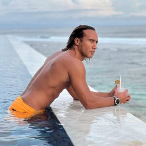 Laurent Maistret Instagram - 🍹