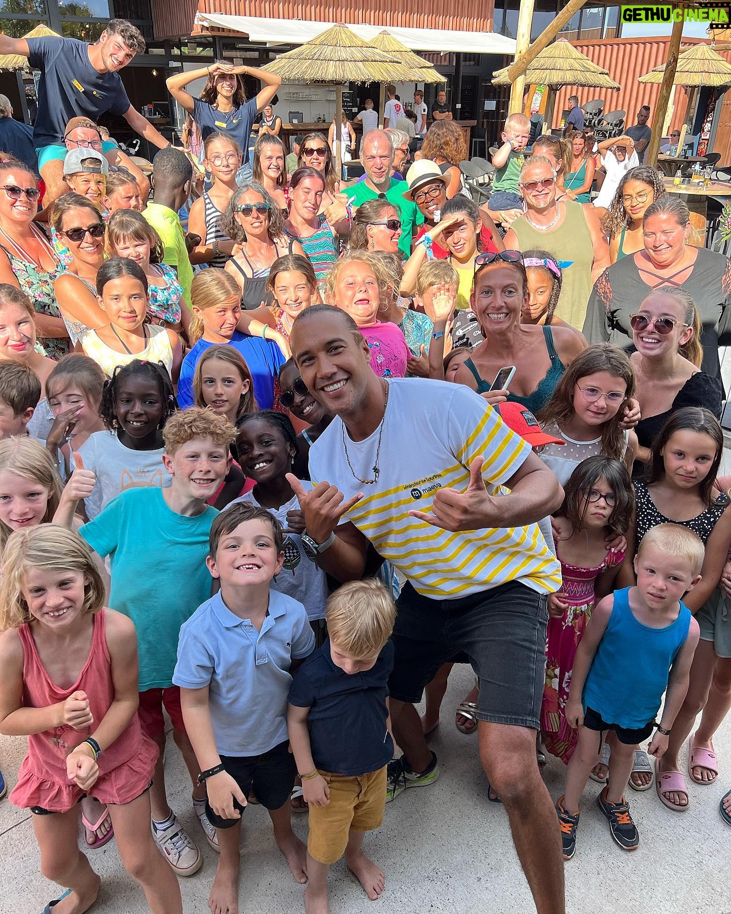 Laurent Maistret - 6.5K Likes - Merci 2022 ❤️
Je vous souhaite une excellente année 2023 🫶🏽
La Santé, le sourire et que des choses positives !!
Merci encore à vous qui me suivez dans toutes mes folies, mon délire, mon univers. Merci pour ces messages que je reçois et votre soutiens 🙏🏾