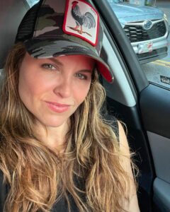 Actress Laurie Fortier HD Instagram Photos and Wallpapers December 2023