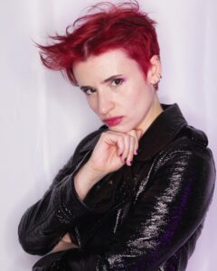 Actress Laurie Penny HD Instagram Photos and Wallpapers August 2023