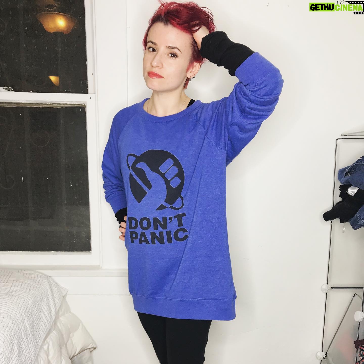 Laurie Penny - 558 Likes - This content brought to you by the Sirius Cybernetics Corporation.