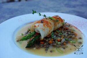 Lawrence Duran Instagram - Sole/ Asparagus/ Braised lentils .
.
.
.
.
.
.
#Simple #Delicious #Dinner #CleanEats #Sole #FitFam #PicOfTheDay #FoodPorn #Fitness #CatchOfTheDay #HealthAndWellness #InspiredToBeBetter #IGDaily #IGFitness #InstaDaily #InstaFit #InstaGood #Healthy #Chef #PrivateChef #PrivateChefLife #HollywoodChef #WahlbergChef #Blessed