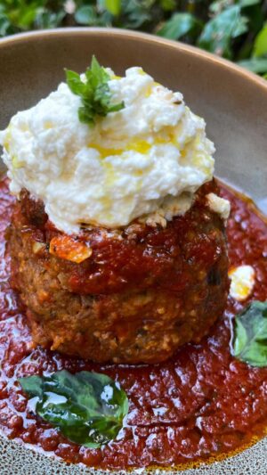 Lawrence Duran Instagram - Giant Italian Meatballs
(using my Spicy Italian seasoning)
@spiceology 

1lbs ground beef (I used a sirloin & chuck blend)
2 cups diced onion
2 tbsp minced garlic
1 cup chopped parsley 
3/4 cup parm
2 eggs 
2 tbsp Spicy Italian seasoning 
1 cup milk 
1/3 cup panko bread crumbs 
Roughly 1 cup Italian bread torn apart
S&P to taste 

Before forming your meatballs, take a small piece of your meat mixture and cook it in a sauté pan and adjust S&P as needed 

-Form two 8 ounce meatballs and cook those under a broiler for a 10 minutes 
or until a nice golden crust forms 
-Add meatballs into your homemade or favorite marinara sauce and cook on low for 1hr
-Top with ricotta cheese, fresh basil and a drizzle of good olive oil

#Italian #Meatballs #ComfortFood #ChefLife #WahlbergChef #Family #Blessed