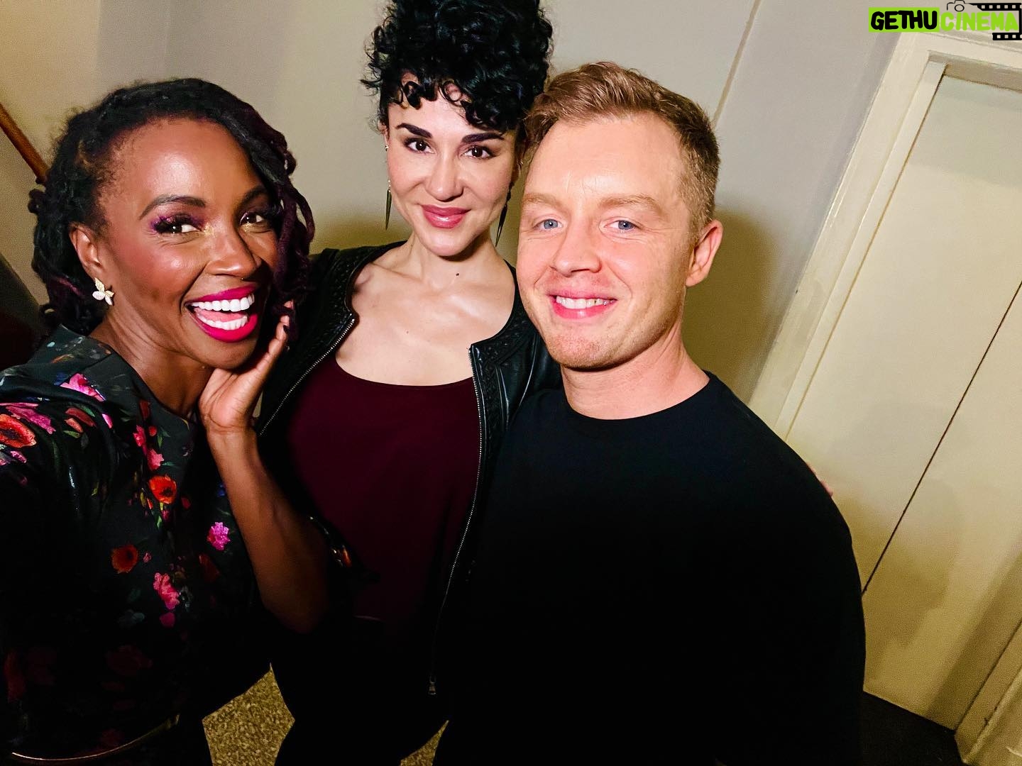 Layla Alizada - 16.5K Likes - Incredible night with friends celebrating this bright light in the world - @shanolahampton and all the inspiring work done by @theartofelysium āļø