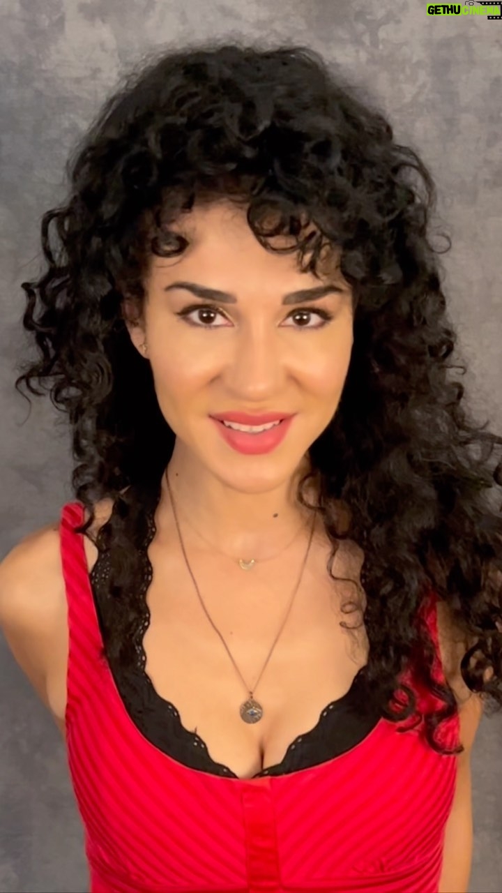 Layla Alizada - 3.4K Likes - Since it’s still January, wanted to wish everyone a Happy New Year and share some slices of 2022 ❤️