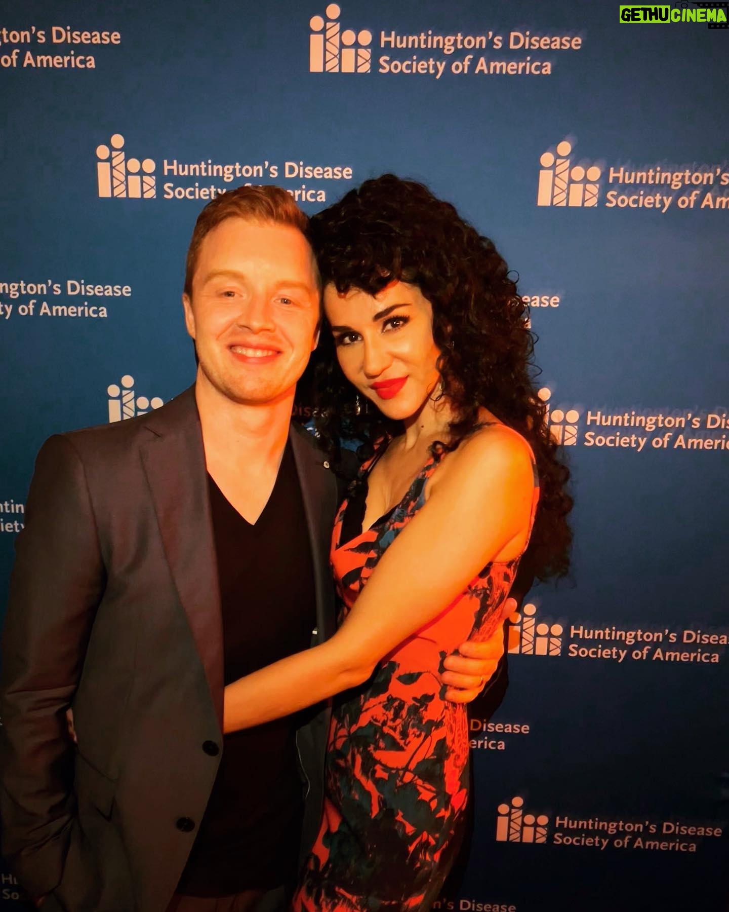Layla Alizada - 6K Likes - An incredible night of bringing awareness and fundraising to #FreezeHD. Grateful to support the HD community with some amazing friends ❤️ Learn more at HDSA.org