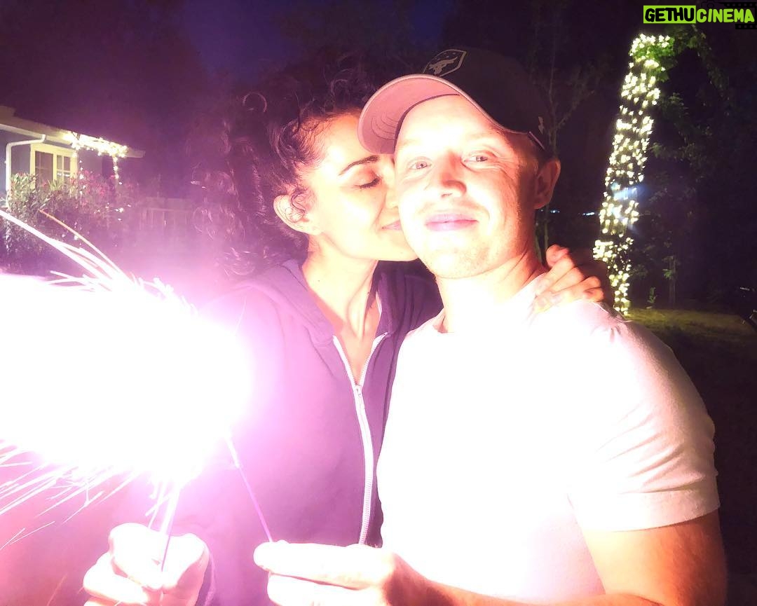 Layla Alizada - 8.8K Likes - Hope everyone had a safe and Happy 4th! šŗšø #4thofjuly #fireworks #sparklersš„