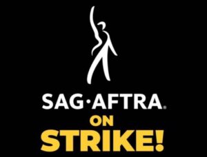 Layla Alizada Instagram - Picketing with some of favorite people ❤️ #sagstrike #wgastrong #sagaftrastrong