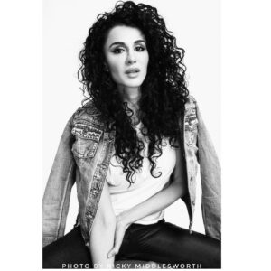 Layla Alizada Instagram - #happyfriday 💕