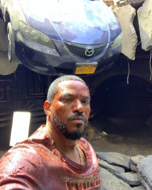 Laz Alonso Instagram - Hey Homelander!!!!! @toni.starr Our whale is BIGGER than yours!!!!! 👹🐳 #theboys #season2 #whale #theboystv