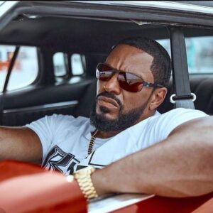 Laz Alonso Instagram - Señor Leche 🥛