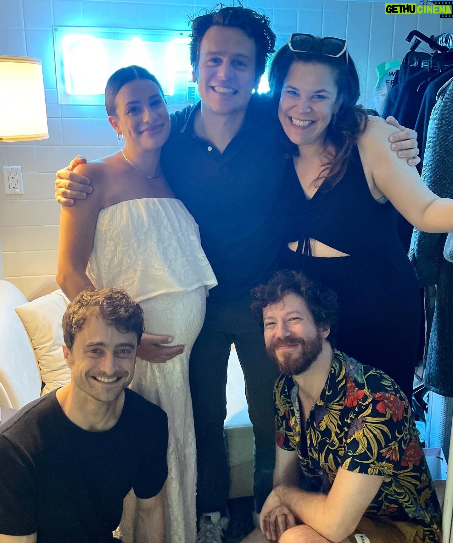 Lea Michele - 278.5K Likes - Old friends and new friends ❤️ Congratulations to the entire cast of @merrilyonbway for an amazing season!