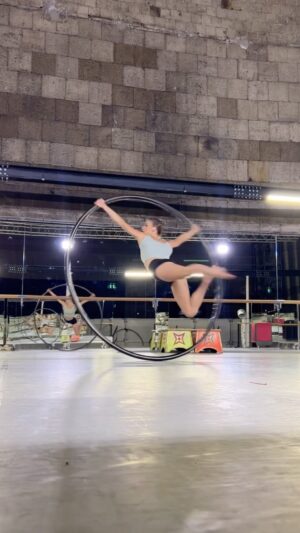 Lea Toran Jenner Instagram - This move is definitely just as fun as it looks 🙃
 #cyrwheel #superwoman