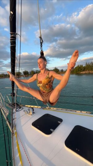 Lea Toran Jenner Instagram - Hairhanging on a Sailboat | Seaside Stories 🌊 16