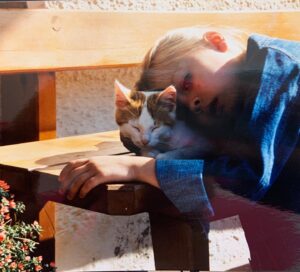 Lea Zoë Voss Instagram - In the end we will only just remember how it feels.
Time falls away,
but these small hours, these little wonders still remain