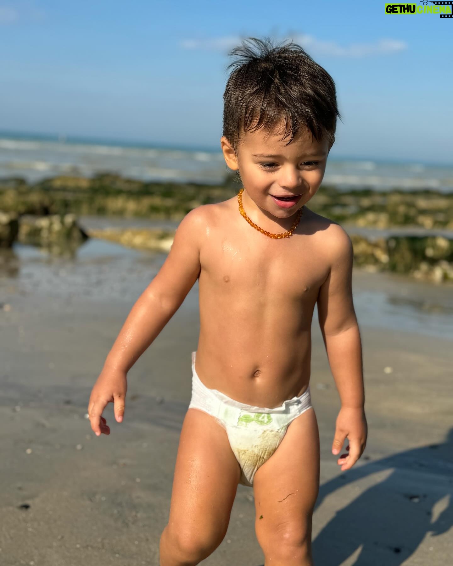Leandro Lima - 3.9K Likes - Meu neném que sua vida seja tão linda quanto eh lindo te ver crescer e espalhar amor por onde passa, feliz aniversário @tonilucinilima ♥️♥️♥️ te amo
