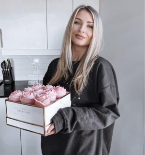 Léanne Lévesque Instagram - Pour vrai, je vous souhaite à tous de trouver votre passion dans la vie parce que ça n’a pas de prix 🙏🏻 Tlm grateful d’avoir trouvé la mienne 🕯✨