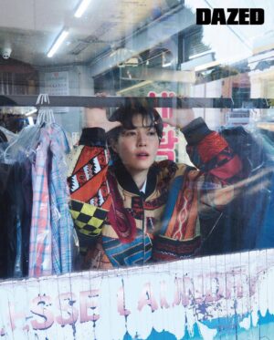Lee Bom Instagram - 멋졌던 심은경 배우님 🥹@ekshim_ 🫶🏻

@dazedkorea 
@bebekimxx 
@pakbae 
@bit.boot_naejoo