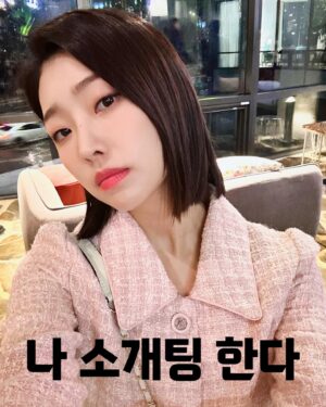 Lee Bom-so-ri Instagram - -
달려라 달려 김지원~!~!~!👻💓