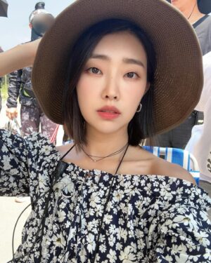 Lee Bom-so-ri Instagram - -
하영이 모음집 1 👅

#jtbc #수목드라마 #비밀은없어 #끝까지 #많관부 #❤️