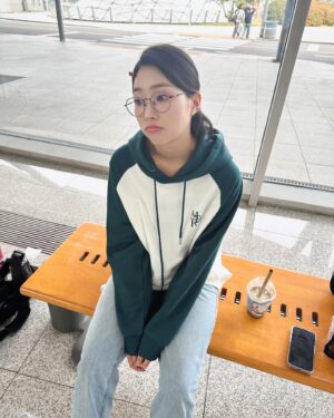 Lee Bom-so-ri Instagram - -
하영이 모음집 1 👅

#jtbc #수목드라마 #비밀은없어 #끝까지 #많관부 #❤️