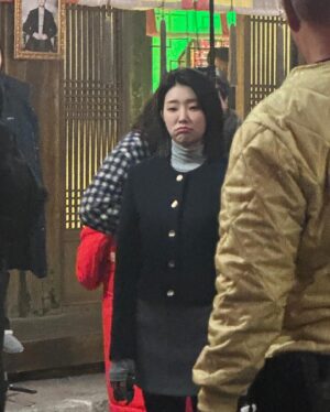 Lee Bom-so-ri Instagram - -
달려라 달려 김지원~!~!~!👻💓