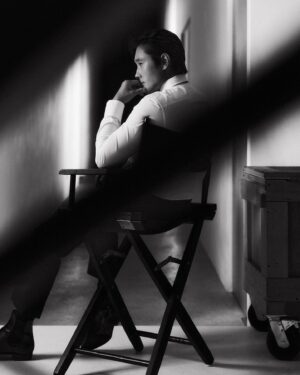 Lee Byung-hun Instagram - Marie Claire BIFF Edition
@busanfilmfest
@marieclairekorea