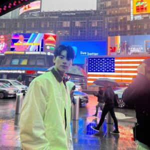 Actor Lee Chae-min HD Instagram Photos and Wallpapers June 2024