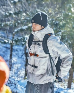 Lee Chan-hyung Instagram - 건강하고 멋진사람들과 함께 @trusscommunity #트러스커뮤니티
버킷리스트 하나 완료✌️

#시에라디자인 #sierradesings @sierradesigns_kor