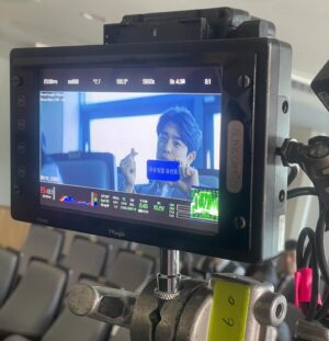 Lee Chan-hyung Instagram - #사채소년 오늘 개봉