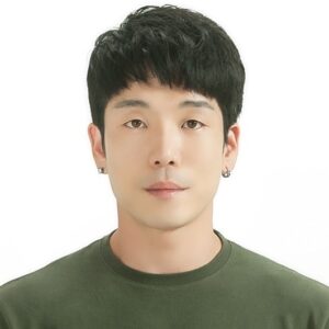 Lee Chang-min Instagram - 밤톨 증명사진 업데이트
살 쪘네;;;