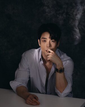 Lee Chang-min Instagram - 올해는 이 얼굴로 살겠습니다.
네컷 중 두번째
2023 Changmin's Profile photo Concept1.
@nikolauskim  @ssa9120