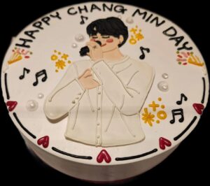Lee Chang-min Instagram - 생일이 되었는데 한살 어려졌네
 만 나이 서른일곱의 첫날
많이들 축하 해 주셔서 감사합니다
"인생 뭐 있갔어 쿨 하게 살다가 쿨 하게 가는 거이디"
-은밀하게 위대하게 리해랑 대사中-