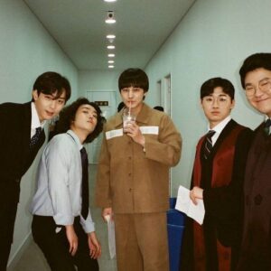 Lee Da-wit Instagram - 한국대 화이팅