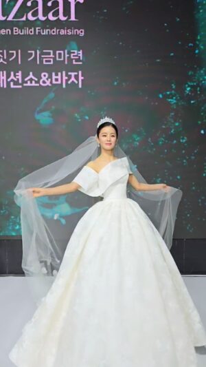 Lee Ga-ryeong Instagram - #해비타트
@kimmisook_wedding_official
